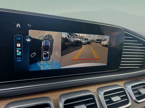 Certified 2025 Mercedes-Benz GLE 580 GLE 580 image 24