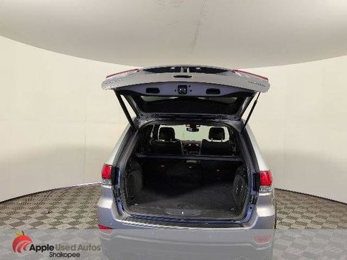 Certified 2020 Jeep Grand Cherokee Limited w/ Luxury Group II image 13