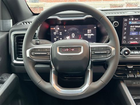 New 2026 GMC Canyon Elevation w/ Convenience Package image 37