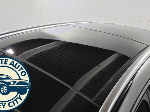 Used 2019 Mercedes-Benz GLA 250 GLA 250 image 9