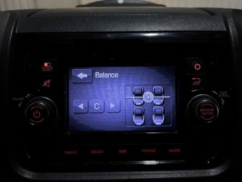 Used 2021 RAM ProMaster 1500 FWD image 14