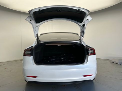 Used 2023 Tesla Model 3 Standard Range image 5