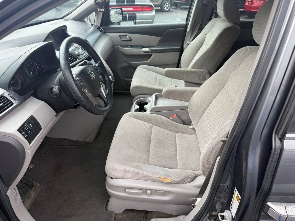 Used 2012 Honda Odyssey EX image 8