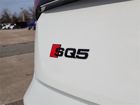 New 2025 Audi SQ5 Premium Plus image 10
