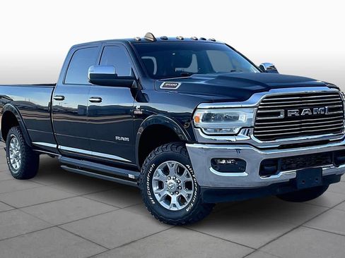 Used 2019 RAM 3500 Laramie image 4