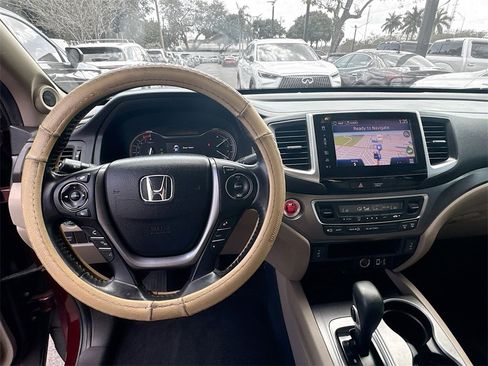 Used 2019 Honda Ridgeline RTL-T image 12