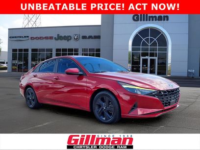 Used 2021 Hyundai Elantra SEL w/ Convenience Package