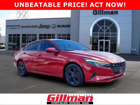 Used 2021 Hyundai Elantra SEL w/ Convenience Package FWD image 1