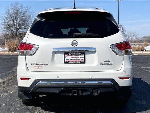 Used 2015 Nissan Pathfinder Platinum image 5