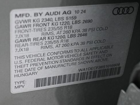 Used 2025 Audi Q3 2.0T Premium AWD/4WD image 19