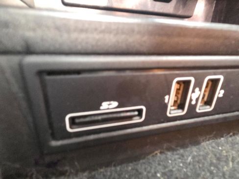 Used 2016 Mercedes-Benz C 300 Sedan image 30