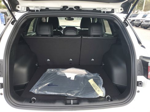 New 2026 Jeep Compass Latitude image 6