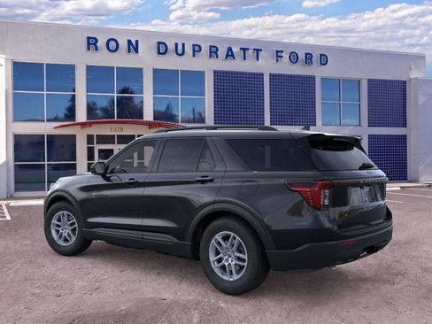 New 2026 Ford Explorer Active RWD image 5