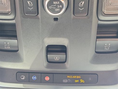 Used 2023 Cadillac Escalade Premium Luxury w/ LPO, Radiant Package image 36