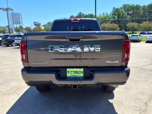 Used 2025 RAM 2500 Laramie AWD/4WD image 3