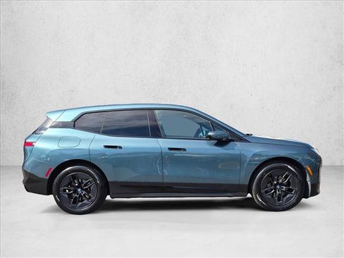 Certified 2024 BMW iX xDrive50 AWD/4WD image 4