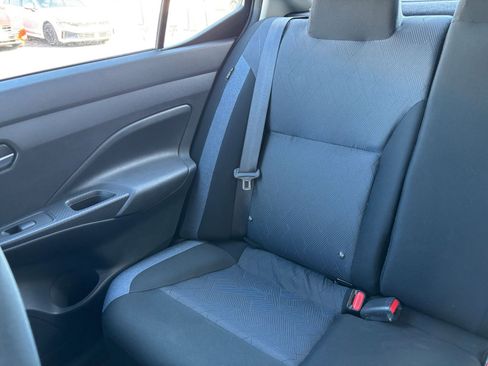 Used 2025 Nissan Versa SV image 37