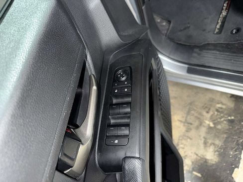 Used 2024 Toyota Tacoma TRD Off-Road image 22