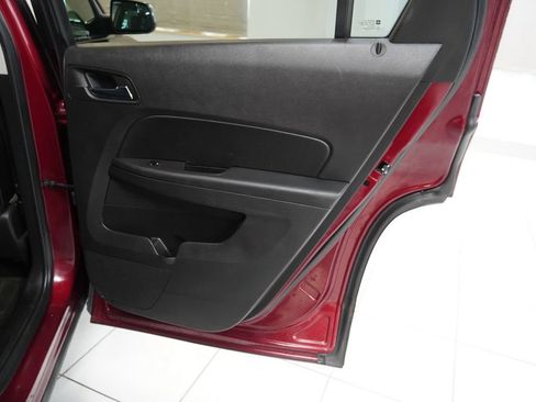 Used 2017 GMC Terrain SLT image 27