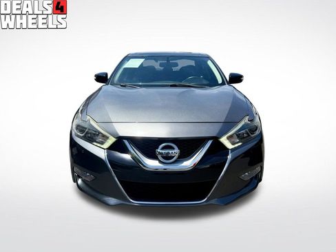 Used 2017 Nissan Maxima 3.5 SL FWD image 2