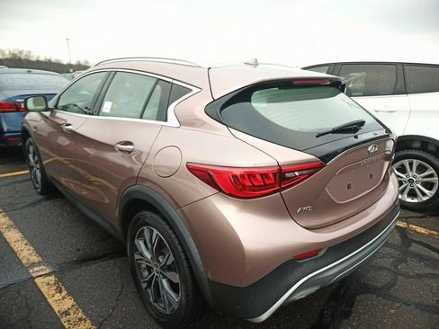 Used 2019 INFINITI QX30 AWD image 5