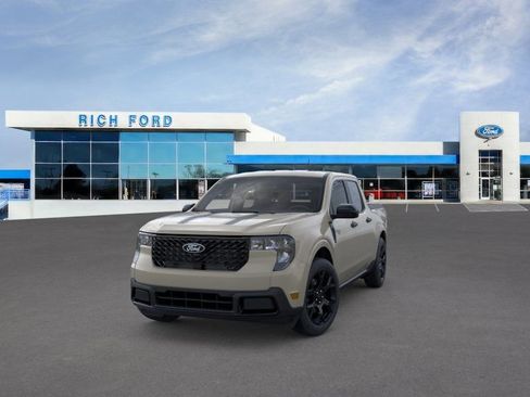 New 2025 Ford Maverick XLT w/ XLT Luxury Package AWD/4WD image 2