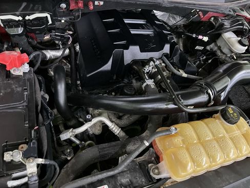 Used 2016 Ford F150 Lariat AWD/4WD image 31