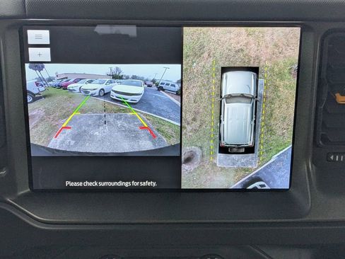 Used 2024 Ford Bronco Badlands image 31