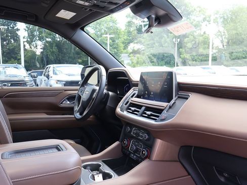 Certified 2024 Chevrolet Tahoe High Country AWD/4WD image 46