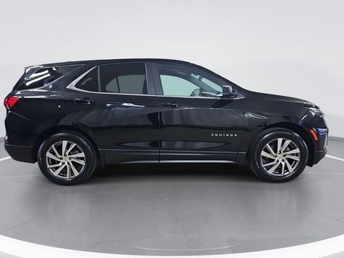 Certified 2024 Chevrolet Equinox LT image 2