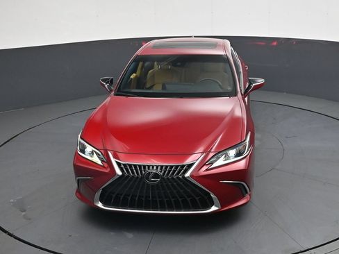 Used 2025 Lexus ES 300h w/ Premium Package FWD image 44