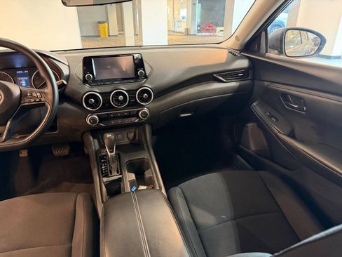 Used 2025 Nissan Sentra S FWD image 29