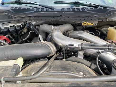 Used 2019 Ford F250 Lariat w/ Lariat Ultimate Package image 33