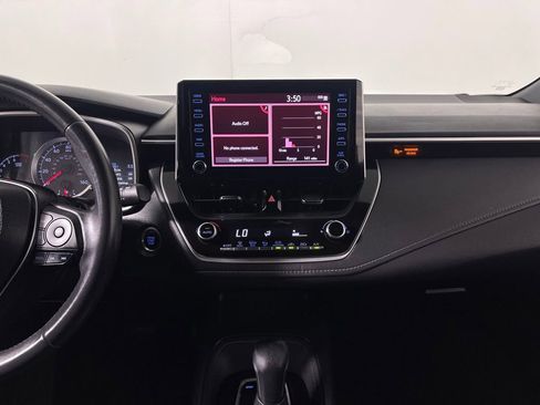 Used 2019 Toyota Corolla Hatchback image 15