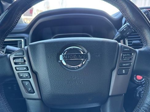 Used 2021 Nissan Titan Platinum Reserve w/ Moonroof Package image 18