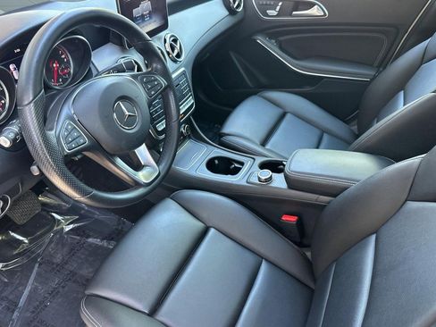 Used 2020 Mercedes-Benz GLA 250 4MATIC image 4