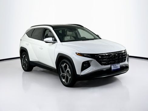 Used 2023 Hyundai Tucson Limited w/ Cargo Package image 3