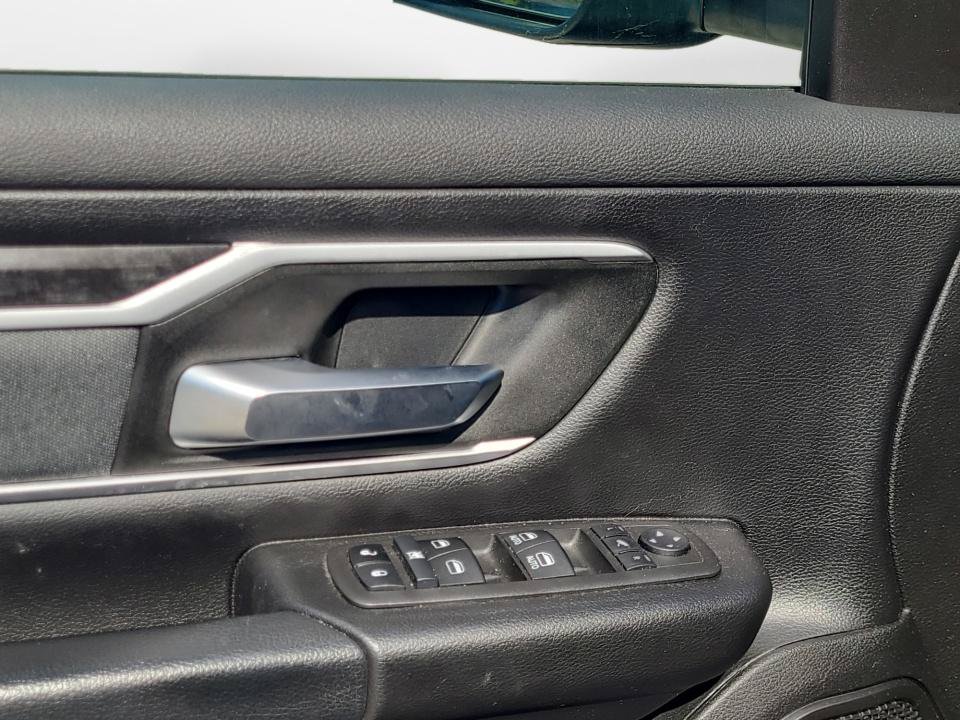 Used 2022 RAM 1500 Big Horn AWD/4WD image 36