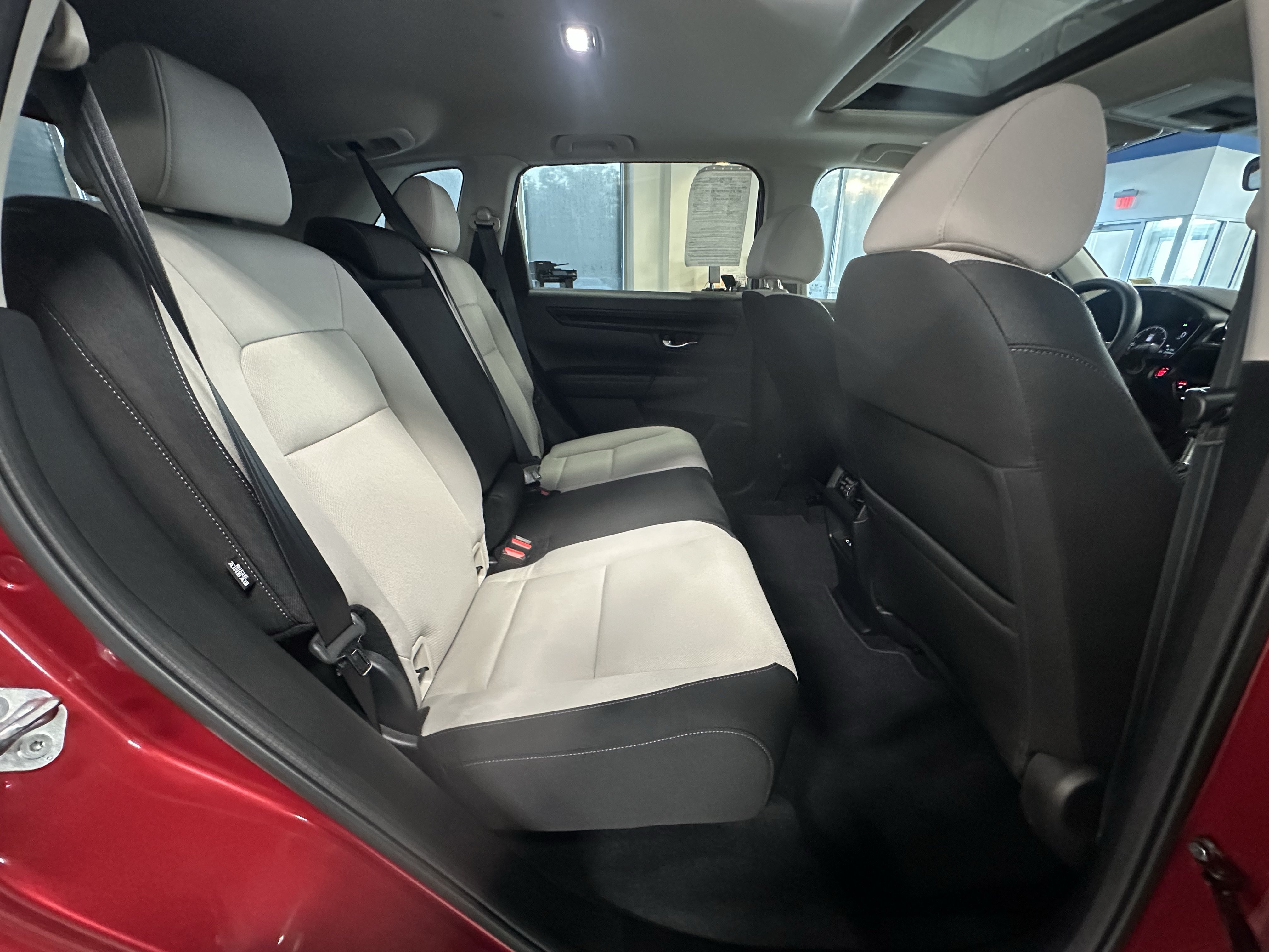 Used 2025 Honda CR-V EX image 25