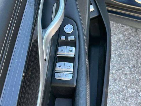 Used 2019 BMW 750i xDrive w/ Executive Package AWD/4WD image 13