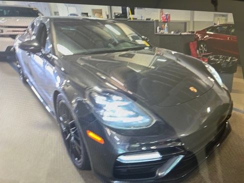 Used 2018 Porsche Panamera Turbo w/ Sport Package AWD/4WD image 17