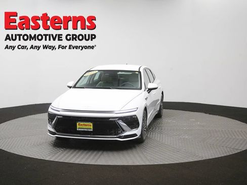 Used 2025 Hyundai Sonata SEL FWD image 53
