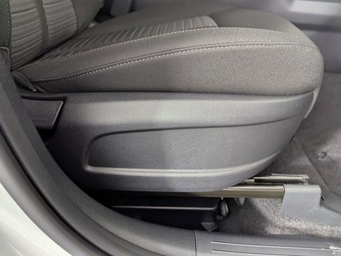 New 2026 Kia Sorento LX image 38