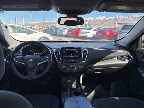 Used 2016 Chevrolet Malibu LT image 23