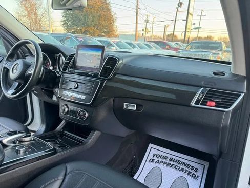 Used 2017 Mercedes-Benz GLS 450 4MATIC image 48