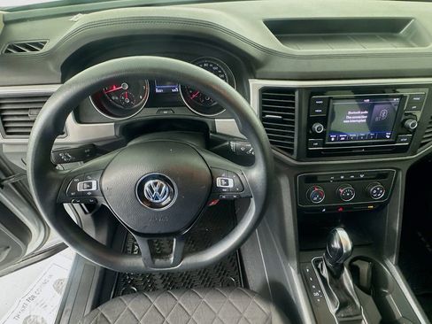 Used 2019 Volkswagen Atlas S image 11
