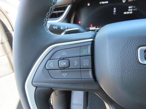 New 2026 Jeep Grand Cherokee Laredo X RWD image 23
