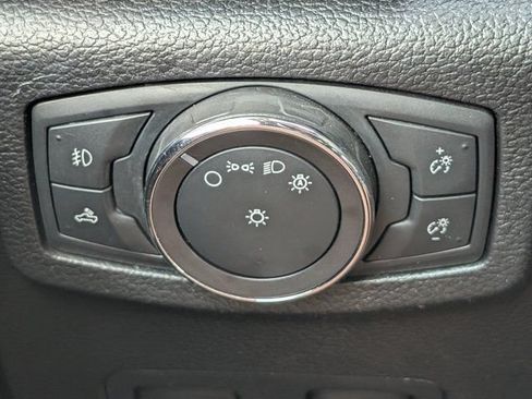 Used 2018 Ford F250 Lariat w/ Lariat Ultimate Package AWD/4WD image 24