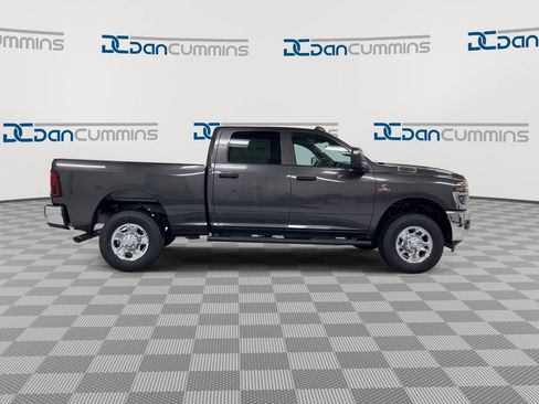New 2026 RAM 2500 Tradesman AWD/4WD image 9
