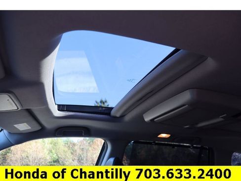 Used 2019 Honda Pilot Elite image 21